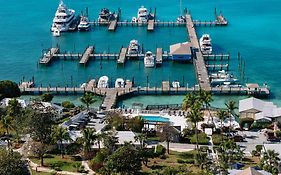 Romora Bay Resort & Marina